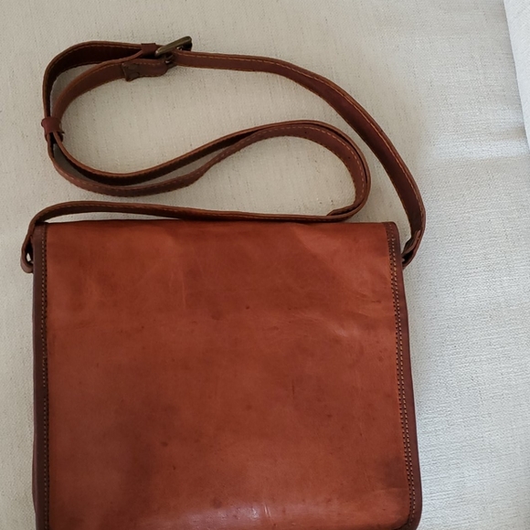 Beautiful authentic goat leather bag . - Picture 3 of 8